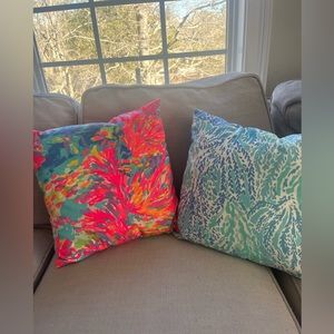 lily pulitzer pillows (both)